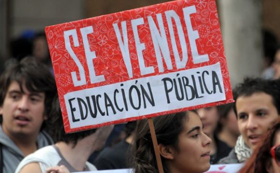 La Privatización de la Educación en Chile (2013)